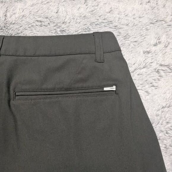 Vuori Men's Shorts Meta Chino Short Size 28 - Picture 6 of 7